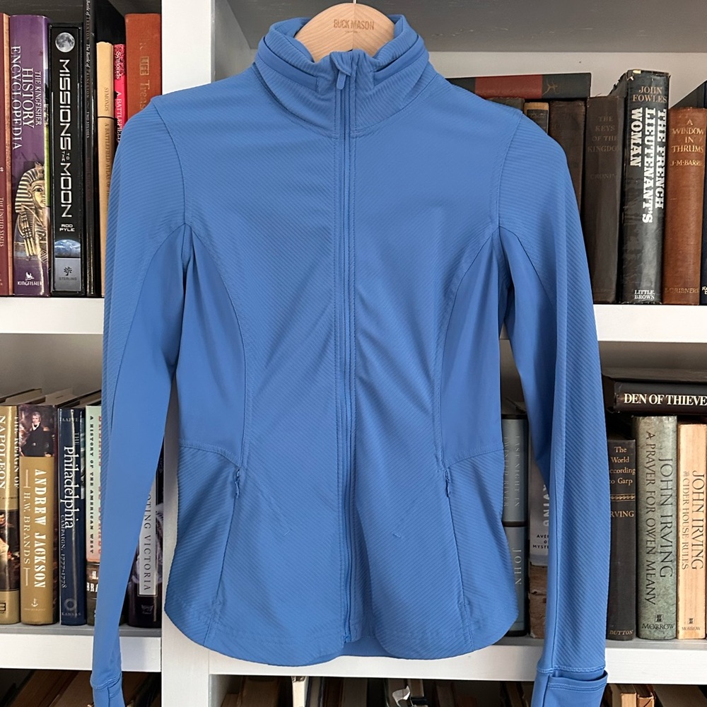 Lululemon Ribbed Nulux Running Blue Nile Jacket Size 6